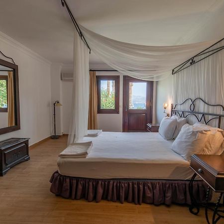 Maris Butik Hotel Турунч Экстерьер фото