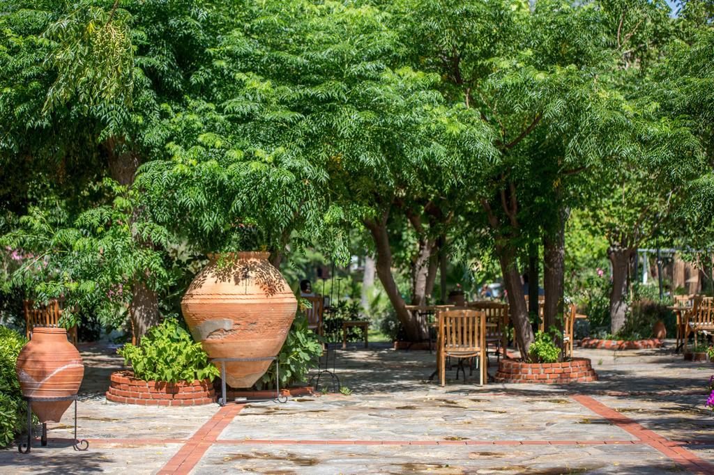 Maris Butik Hotel Турунч Экстерьер фото