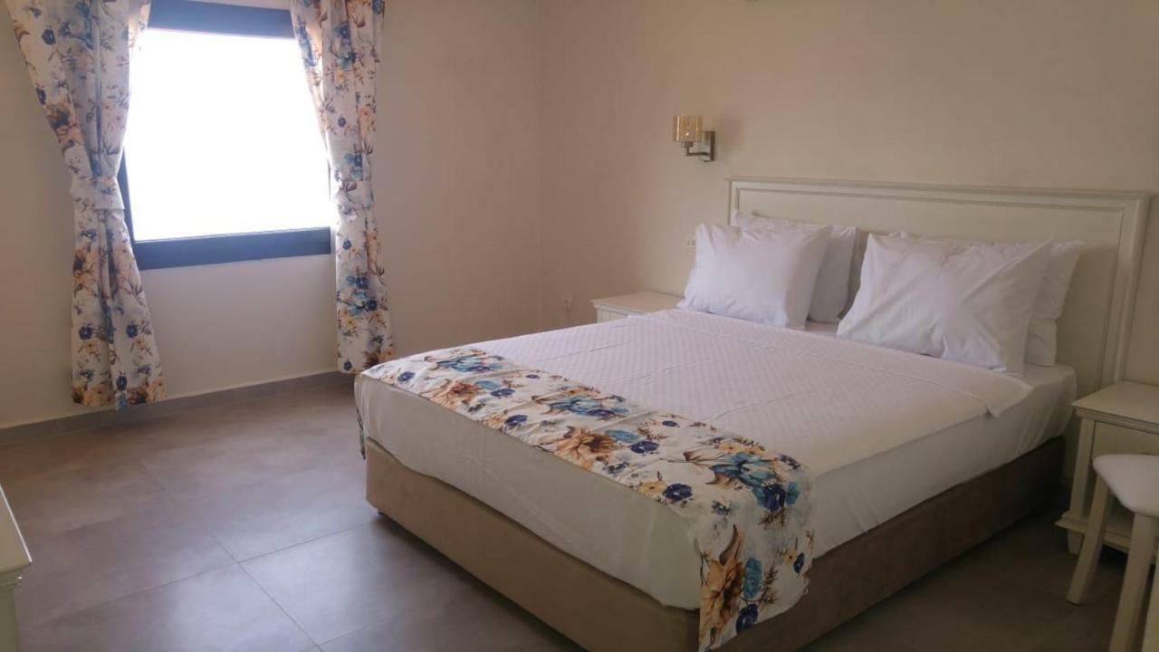 Maris Butik Hotel Турунч Экстерьер фото